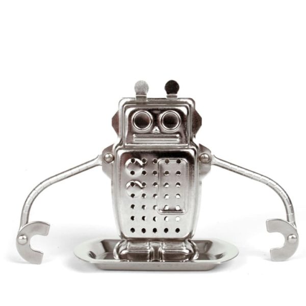 Цедка за насипен чай във формата на метално ретро роботче.