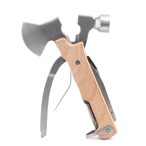 Мултифункционалeн нож с брадва, чук и други инструменти.