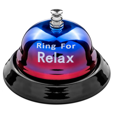 Настолен звънец в синьо, преливащо към лилаво, и надпис Ring for relax.