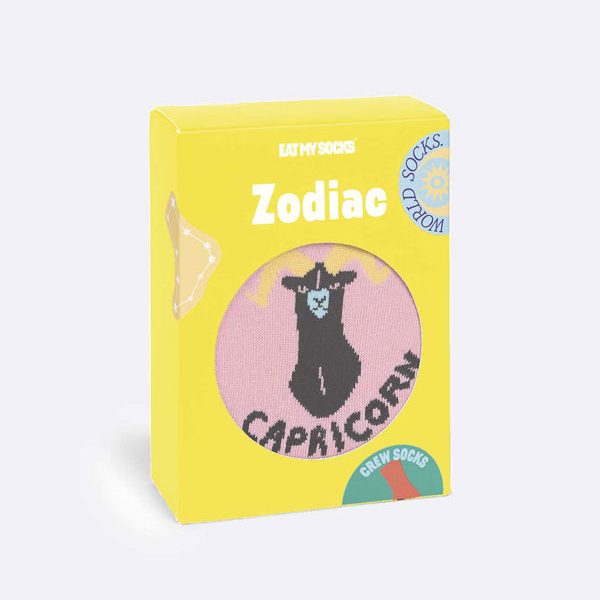 Зодиакални чорапи за козирог в забавна опаковка.