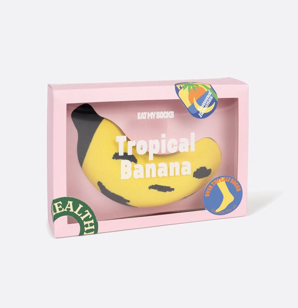 Чорапи в забавна опаковка като банан, с десен на тропически банан.
