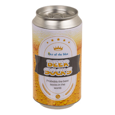 Чорапи с бирен десен в забавна опаковка като кенче за светла бира.