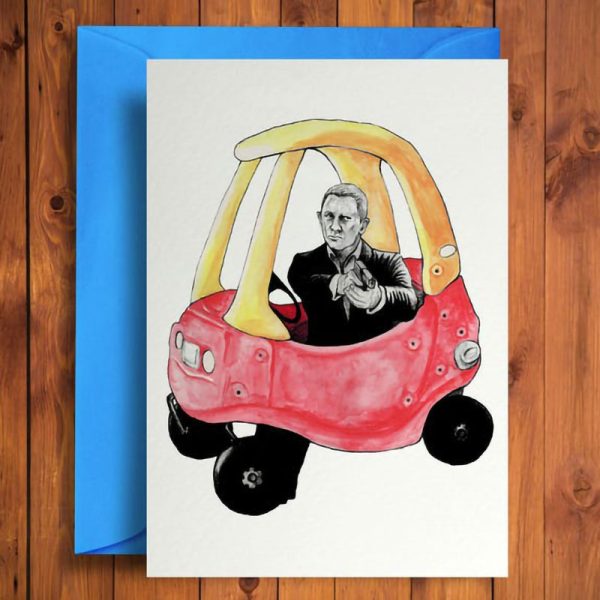 Картичка с плик Bond Car, Джеймс Бонд в бебешка пластмасова кола.